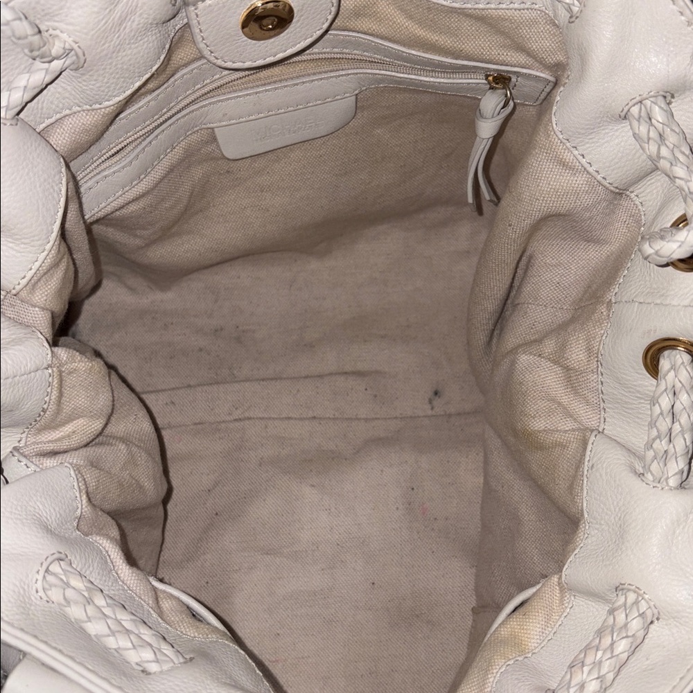 Michael Kors White Leather Tote Bag - Picture 16 of 16